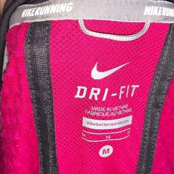 Nike running Dri-Fit zippered jacket size - M - Picture 3 of 3
